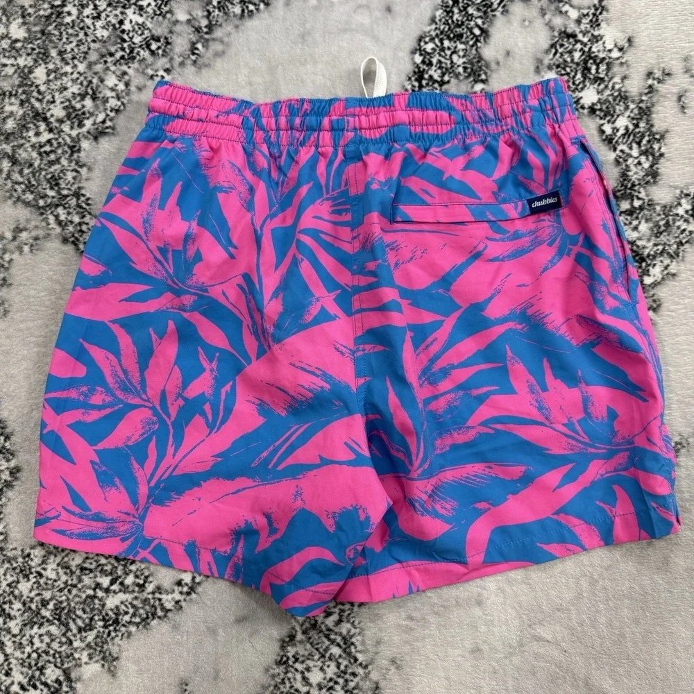 Chubbies 5.5in Swim Trunks Mens Size M Pink‎ Blue Tropical Stretch Shorts